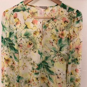 Cute Floral Blouse